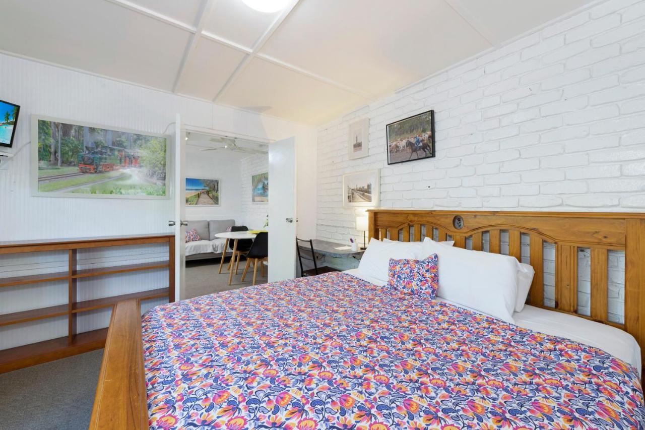 Bundaberg Coral Villa Motor Inn エクステリア 写真