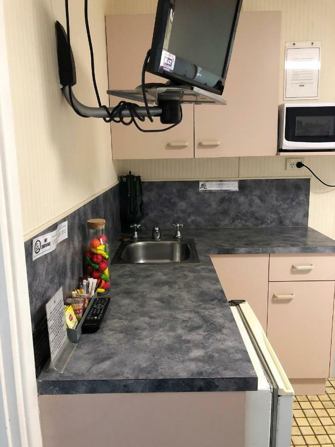 Bundaberg Coral Villa Motor Inn エクステリア 写真